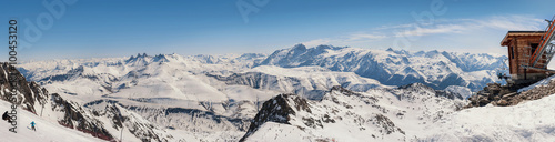 Panoramic view of the mountains / A panoramic view on Alps winter mountains, Les 2 Alpes, France © guruXOX