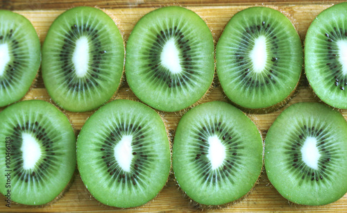 Kiwis cortados