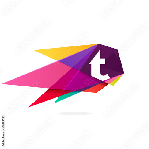T letter logo with polygonal comet.