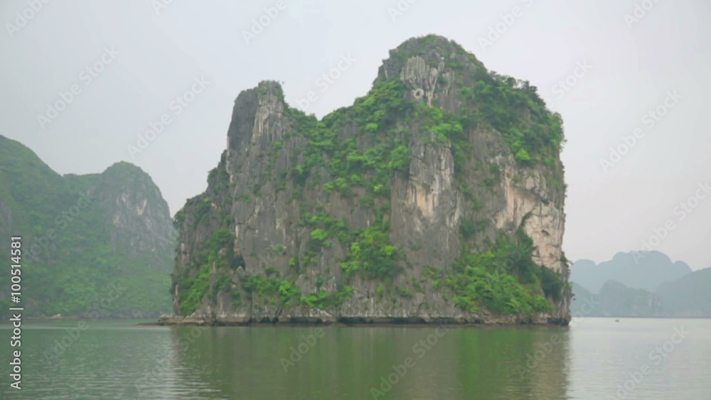 limestone mountain islands, Halong Bay, Vietnam limestone mountain islands, Halong Bay, Vietnam