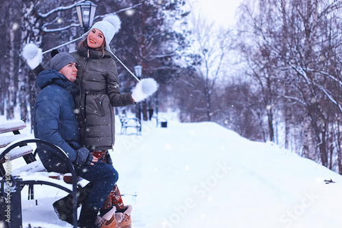 couple lover winter street bench