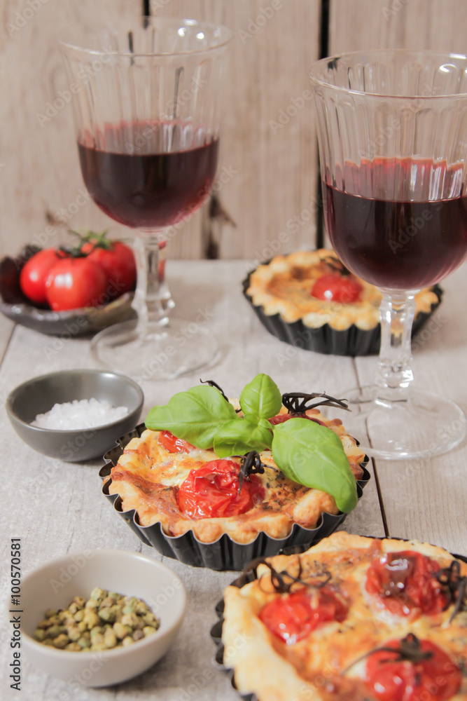 tomato quiche with wine, the national prescription France