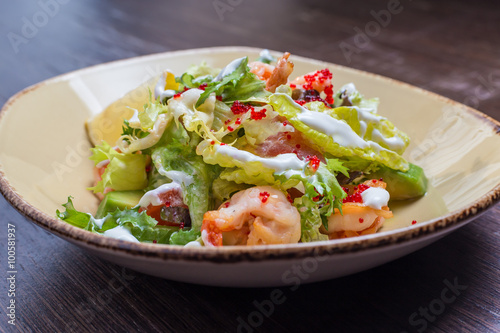 salad with shrimp and caviar 