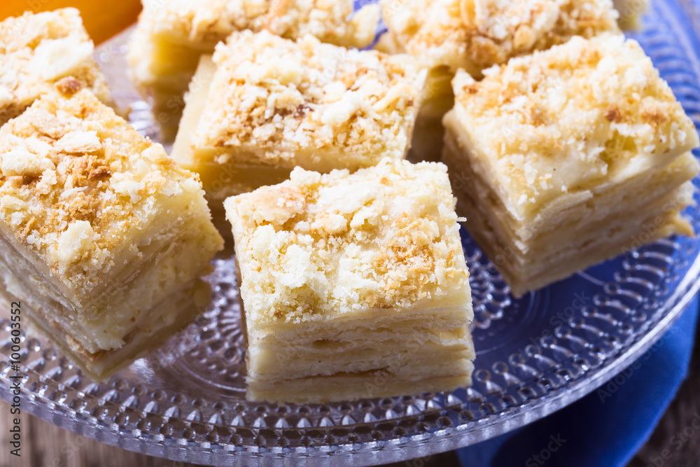 Cake Napoleon, puff pastry custard cream pie Cake Napoleon, puff pastry custard cream pie