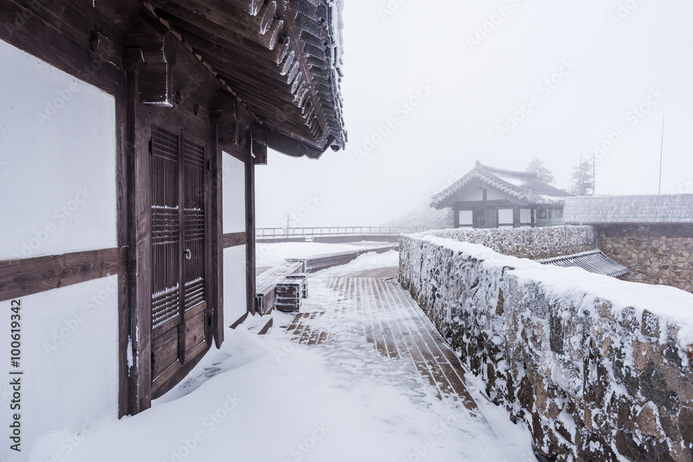 Obraz premium Winter landscape white snow of Mountain in Korea.