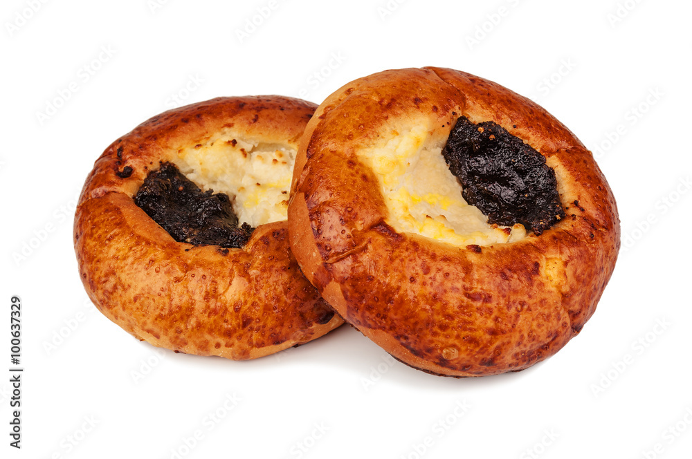 bun with cheese and poppy seeds