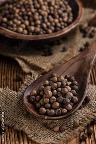 Heap of Allspice (selective focus)