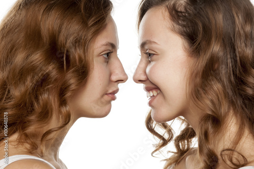Slika na platnu portrait of a young woman, before and after rhinoplasty