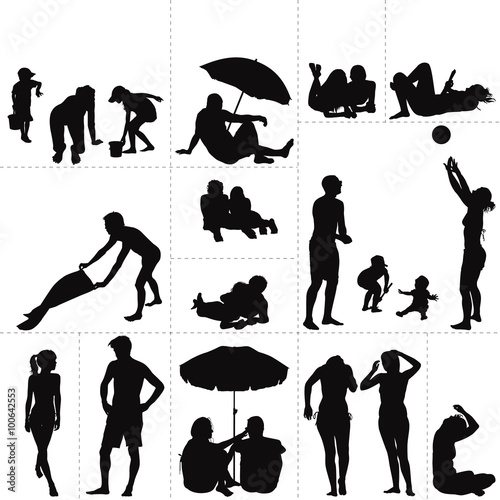 Silhouettes : personnes sur la plage