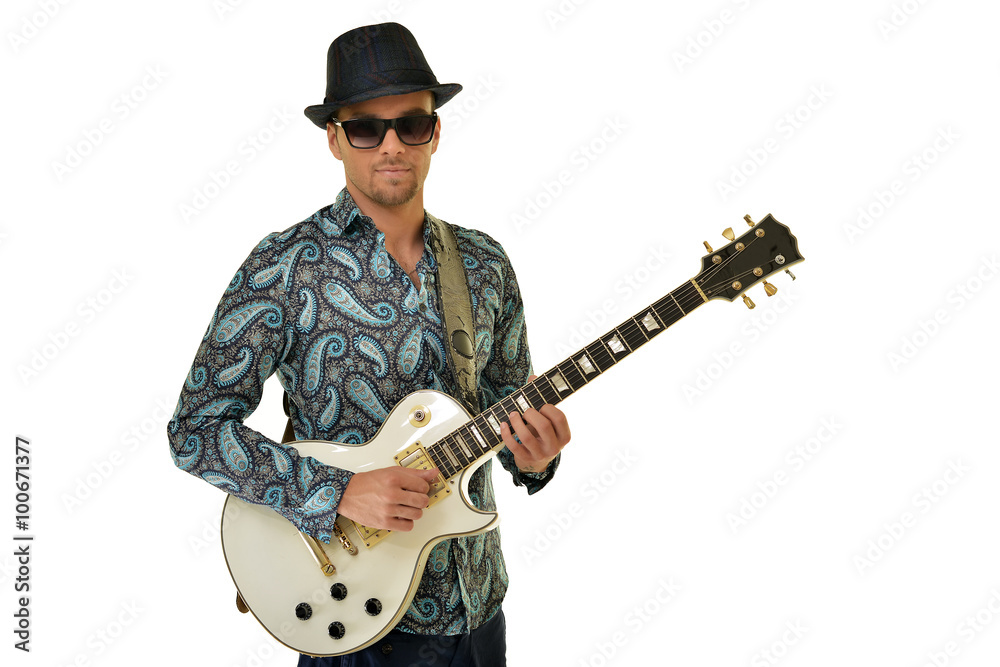 Image d'un guitariste sur fond blanc Image d'un guitariste sur fond blanc