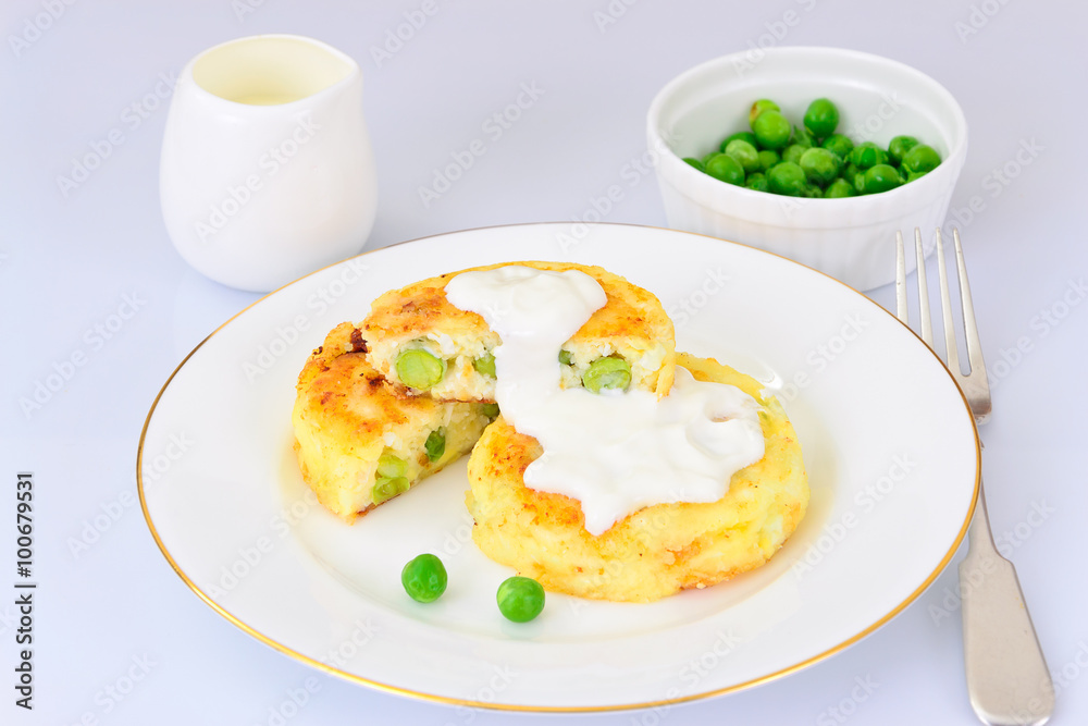 Cheesecake with Green Peas and Eggs.