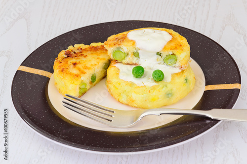 Cheesecake with Green Peas and Eggs.