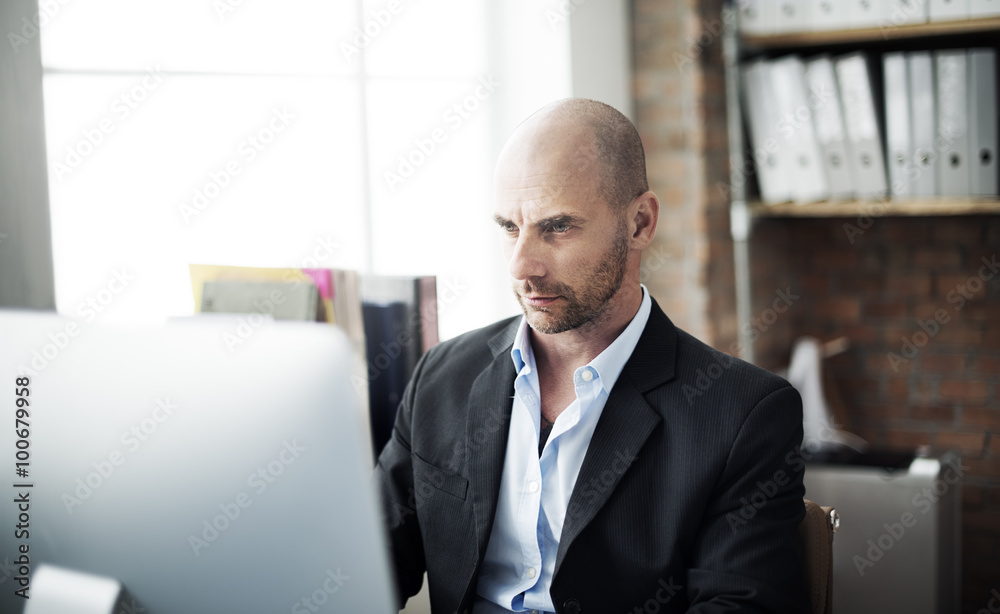 Fototapeta premium Businessman Analysis Computer Searching Technology Concept