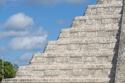 Chichen Itza, mayan pyramid in Yucatan, Mexico