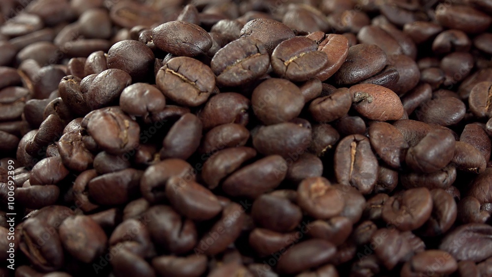 Rotating Coffe Beans as not seamless loopable 4K UHD footage Rotating Coffe Beans as not seamless loopable 4K UHD footage