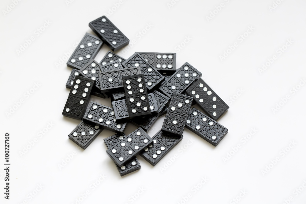 Domino Domino