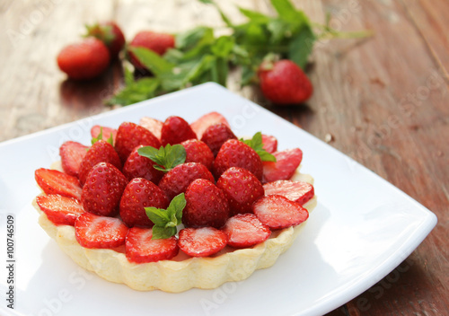 Strawberry tart