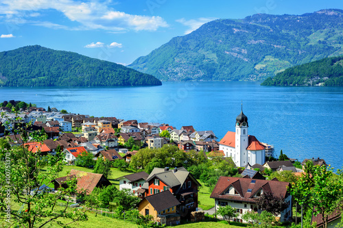 Obraz na płótnie Lake Lucerne and the Alps mountains by Ruetli, Switzerland w salonie