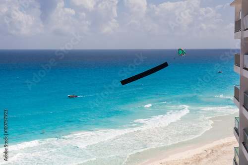 Advertisement beach parachute boat