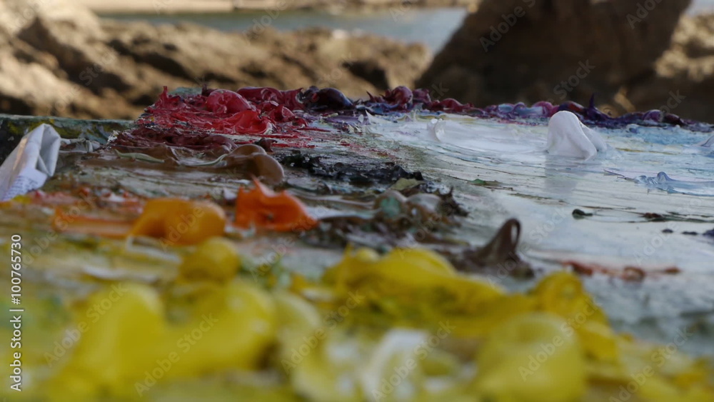 A Middle-aged Artist Makes a Picture of The Sea A Middle-aged Artist Makes a Picture of The Sea