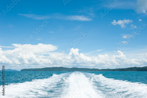 view behind the speed boat © fototrips