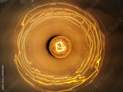 Obraz na płótnie Light bulb illuminated and taken from above w salonie