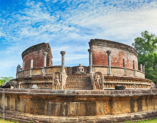 The Polonnaruwa Vatadage. photo