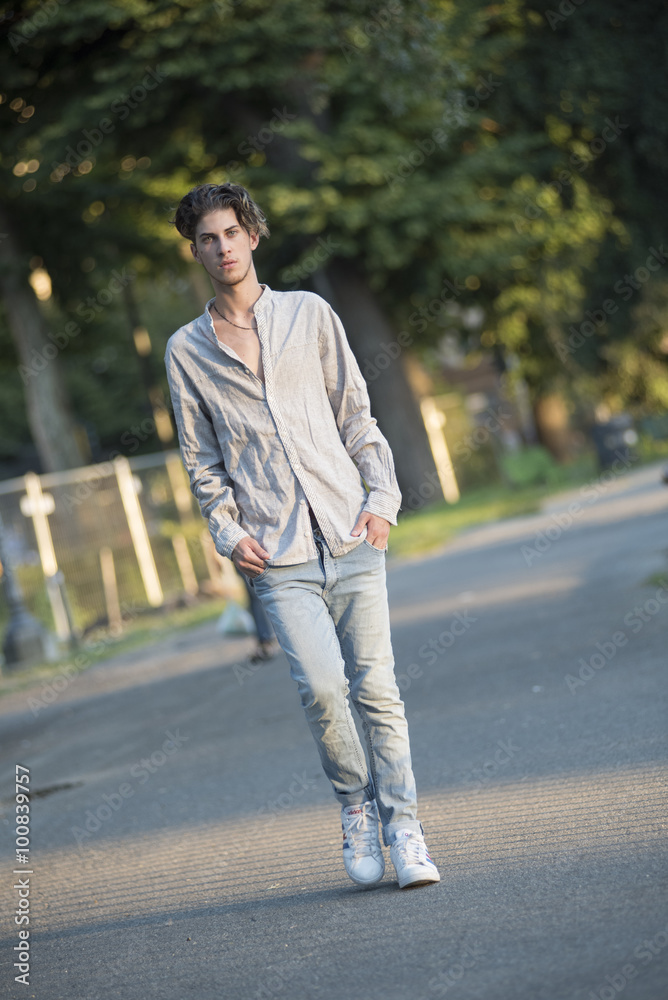 Ragazzo, uomo Ragazzo, uomo