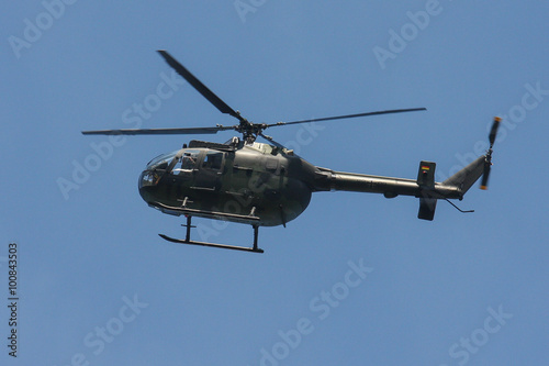 Fototapeta Naklejka Na Ścianę i Meble -  deutscher Armee Hubschrauber