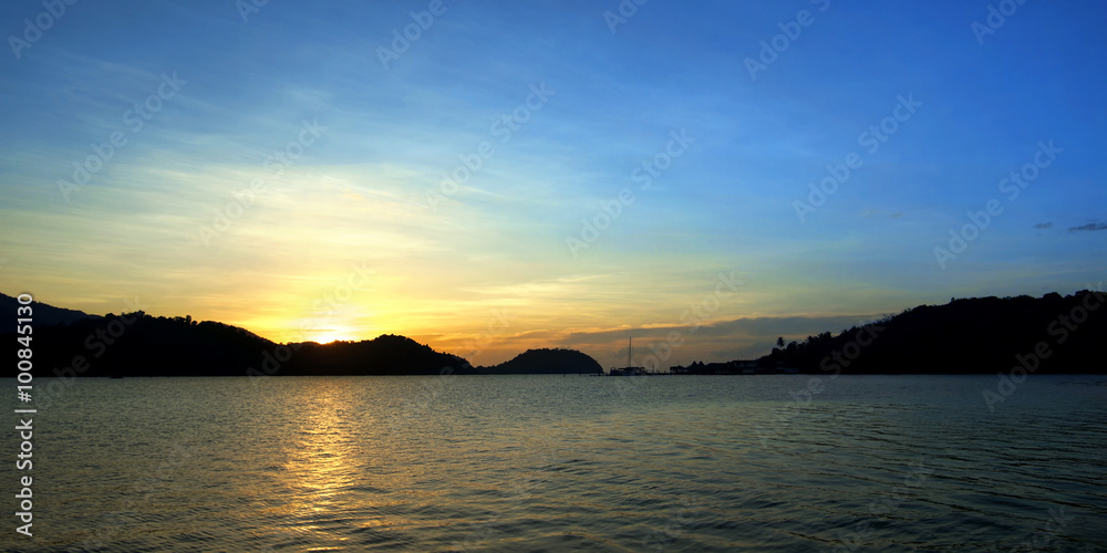 beautiful sunrise over the sea beach island beautiful sunrise over the sea beach island