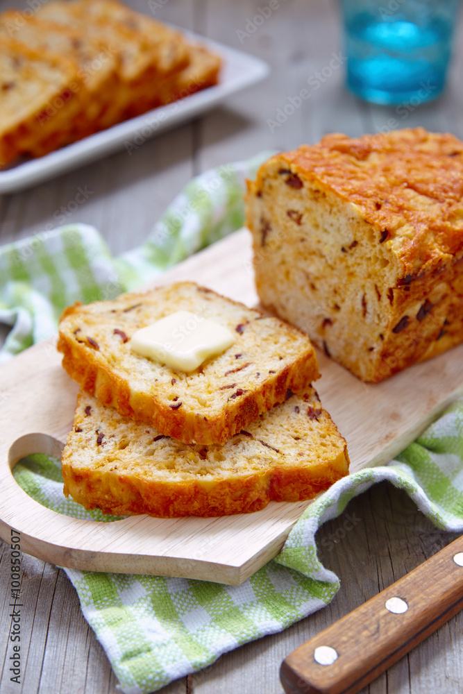Corn bread with bacon and cheddar