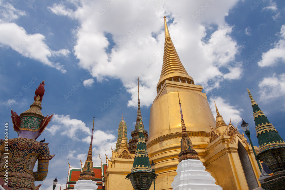 Fototapeta premium Wat Phra Kaeo, Temple of the Emerald Buddha
