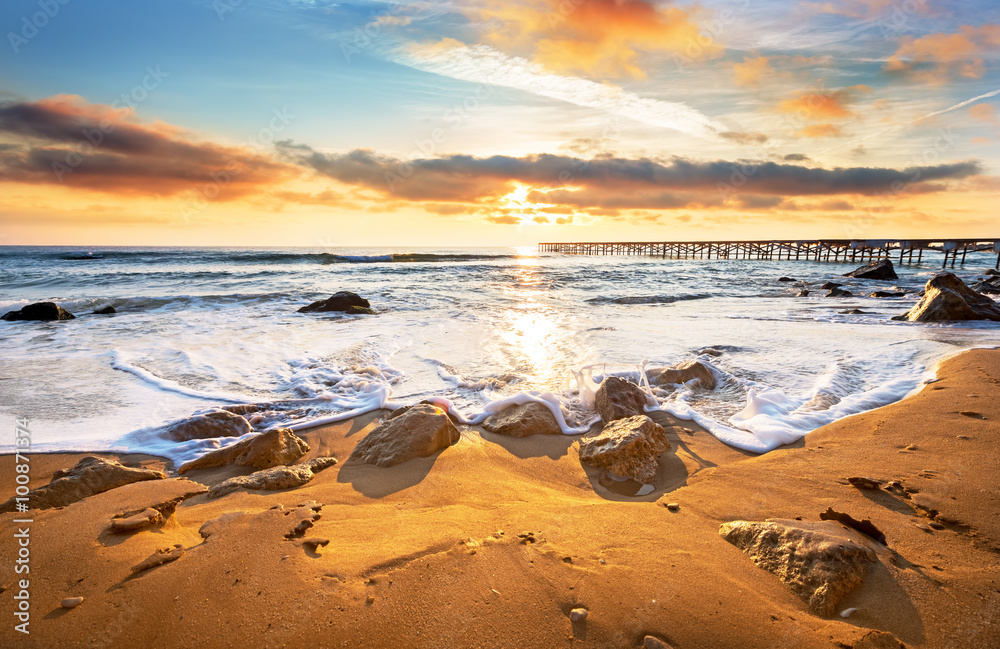 Obraz premium Sea sunrise.