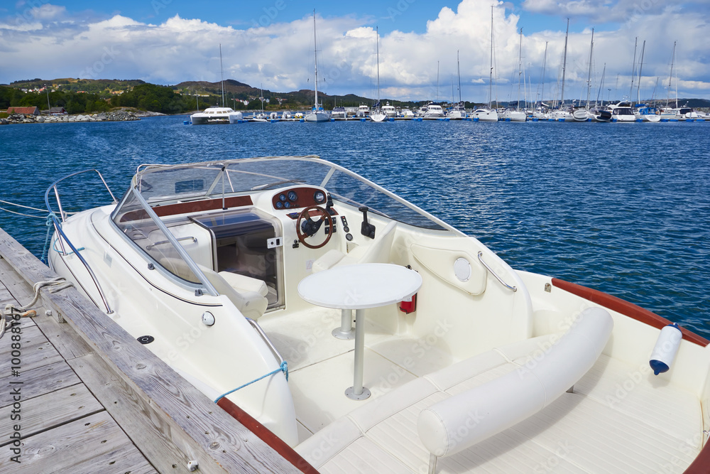 Fototapeta premium Boat on the river
