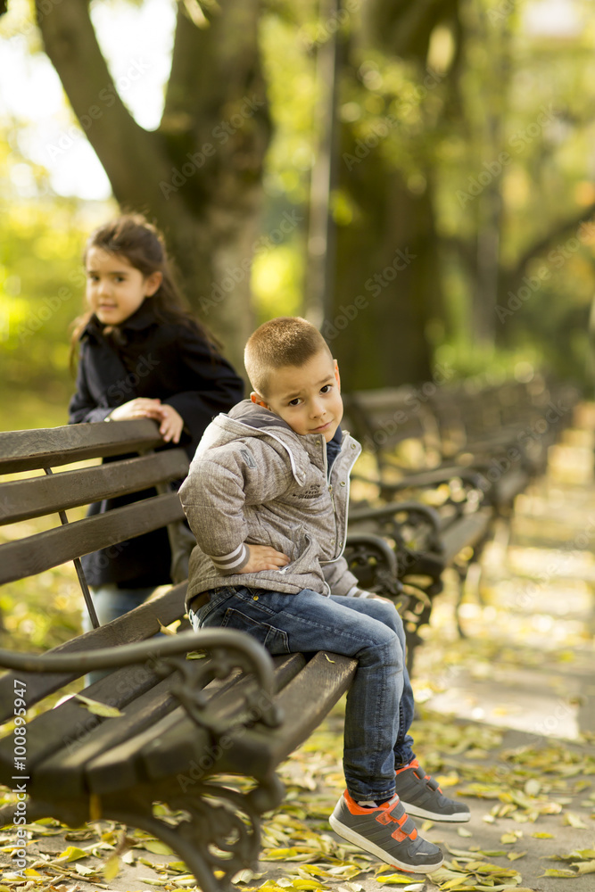 Children on the bench Children on the bench