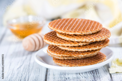 Crispy Waffles filled with honey