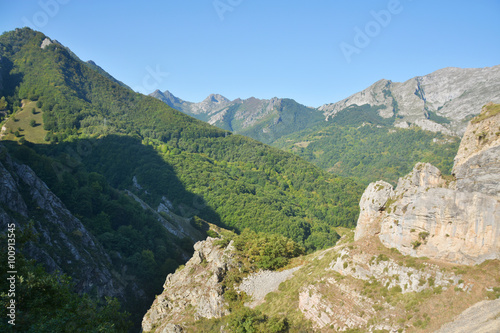 Picos de Europa © uzkiland
