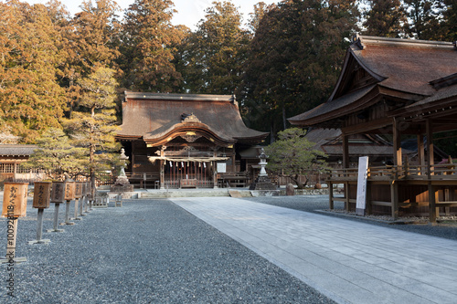 小國神社