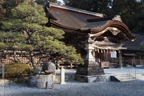 小國神社