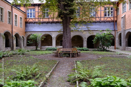 Fototapeta Naklejka Na Ścianę i Meble -  Kloster Schulpforte in Schulpforte bei Naumburg an der Straße d