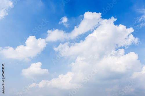 white clouds in the blue sky © ABCDstock