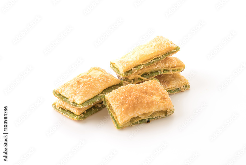 mini pie biscuit with kiwi jam mini pie biscuit with kiwi jam