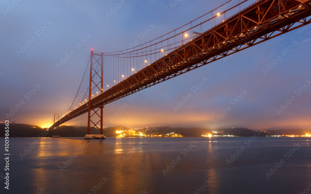 Foggy night looking to the Lisbon bridge