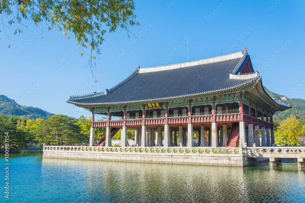 Beautiful Architecture in Gyeongbokgung Palace at Seoul city
