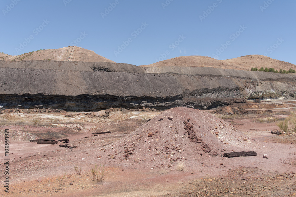 paisajes del enclave minero de Río tinto en la provincia de Huelva, Andalucía