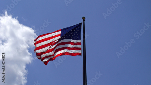 Amerikanische Fahne weht im Wind