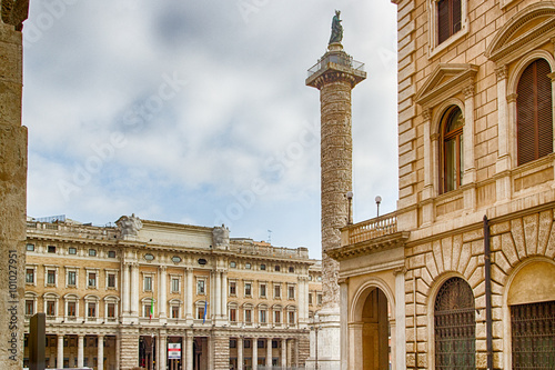 old buildings along the streets of Rome © Vivida Photo PC