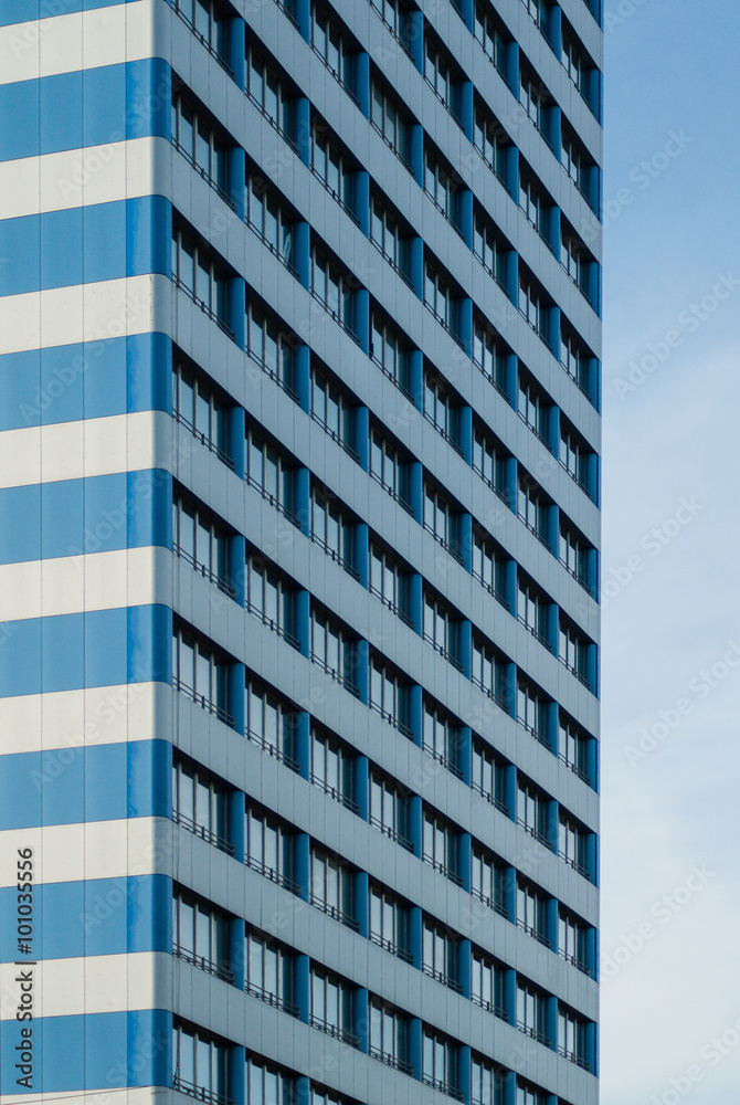 Fassade eines Bürogebäudes Fassade eines Bürogebäudes