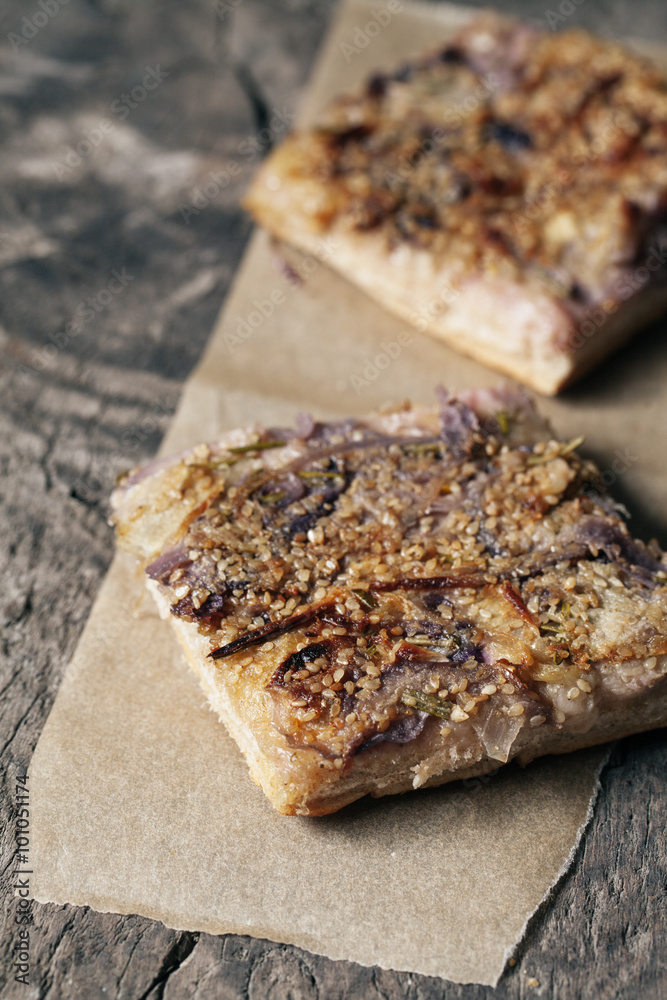 Simple rustic crispy pie with onion Simple rustic crispy pie with onion
