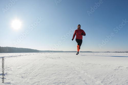 Winter running, Winter jogging, outdoor winter activities 